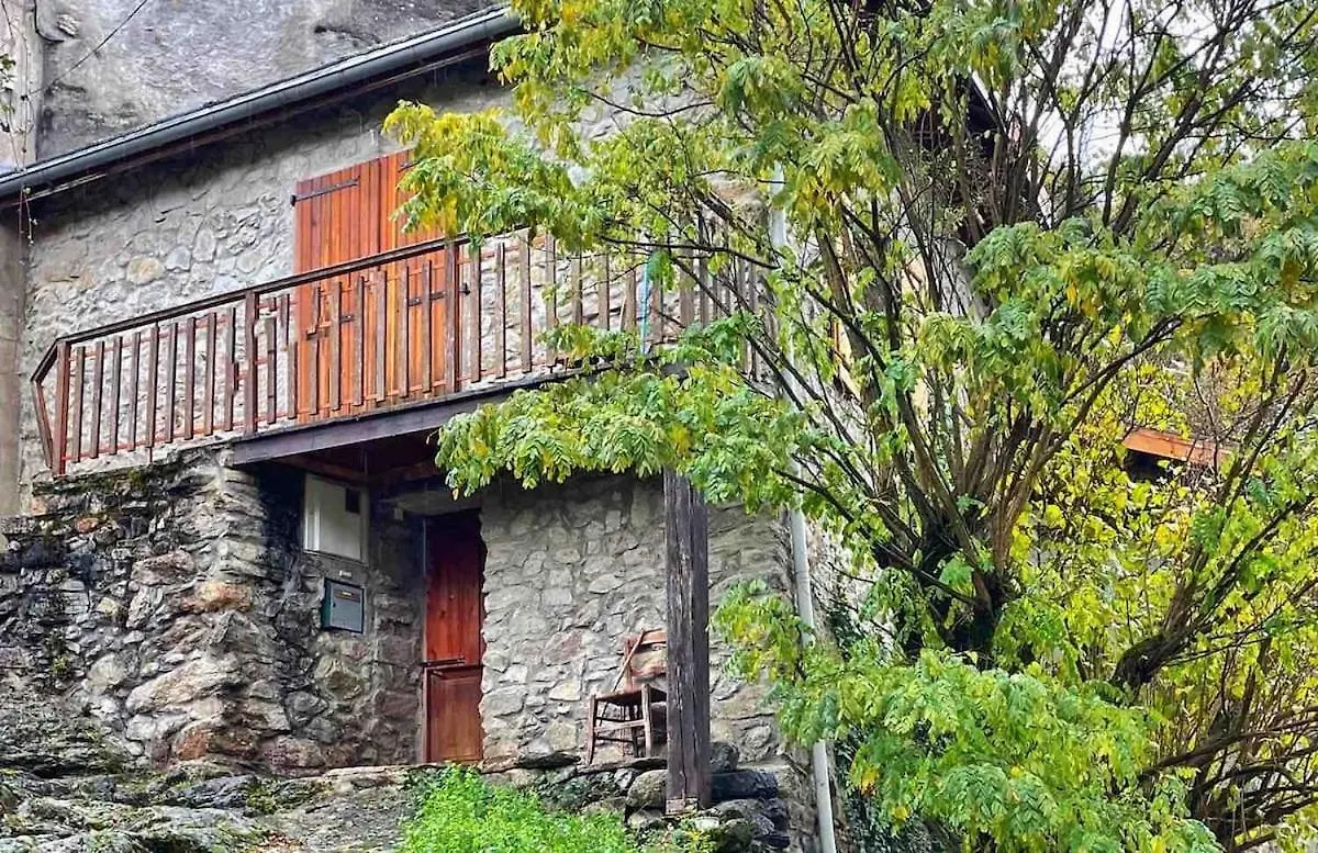Mountain House Junac Lapege