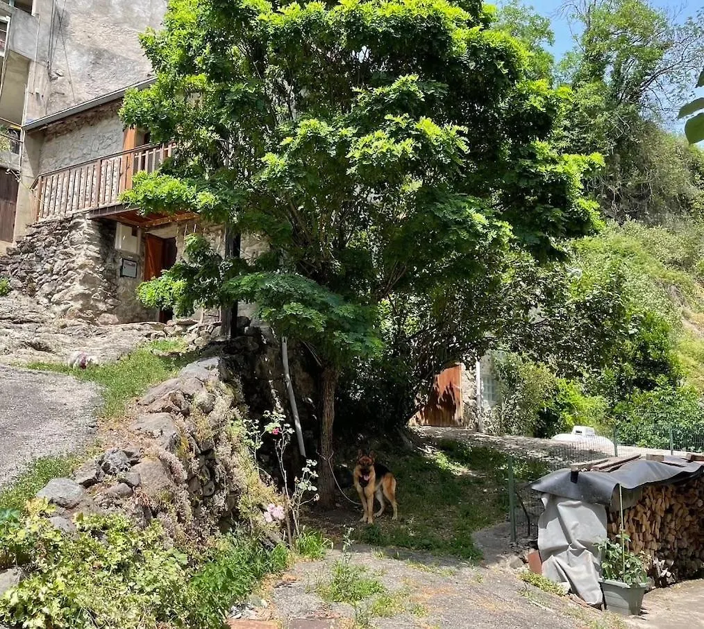 Mountain House Junac Lapege Vakantiehuis